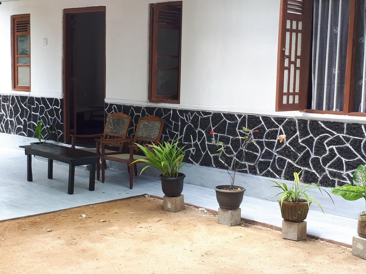 New Sam Tourist Inn Weligama Exterior photo