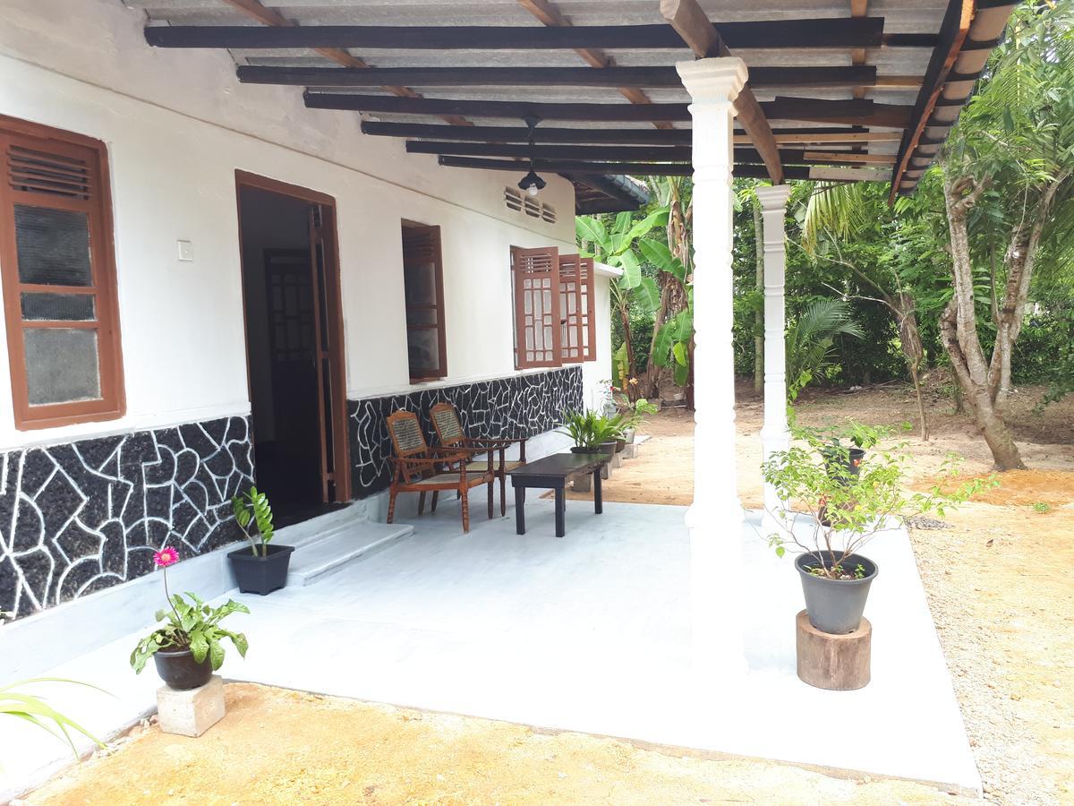 New Sam Tourist Inn Weligama Exterior photo